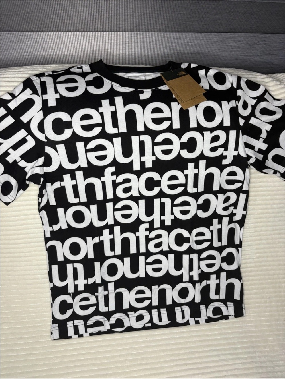 NWT The North Face Allover Print Spellout Logo Tee Shirt Black White Men M